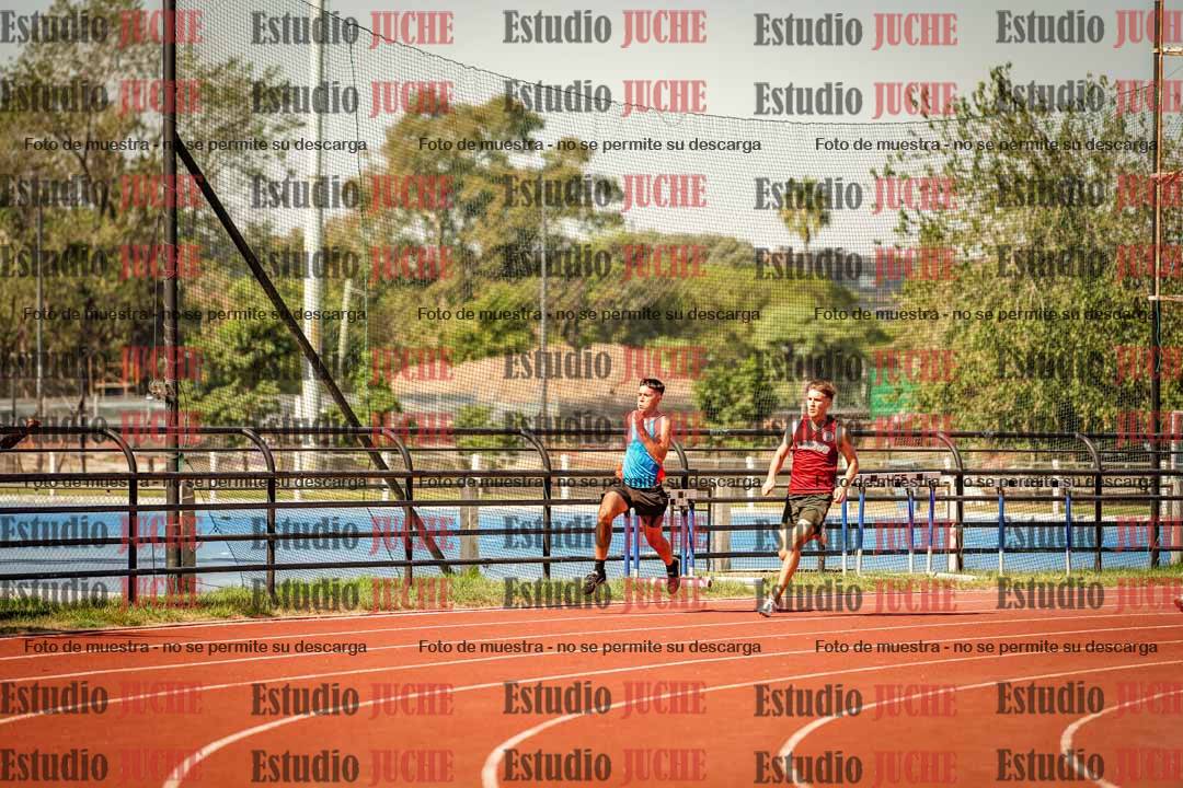 Fotos de los 200 m llanos de varones