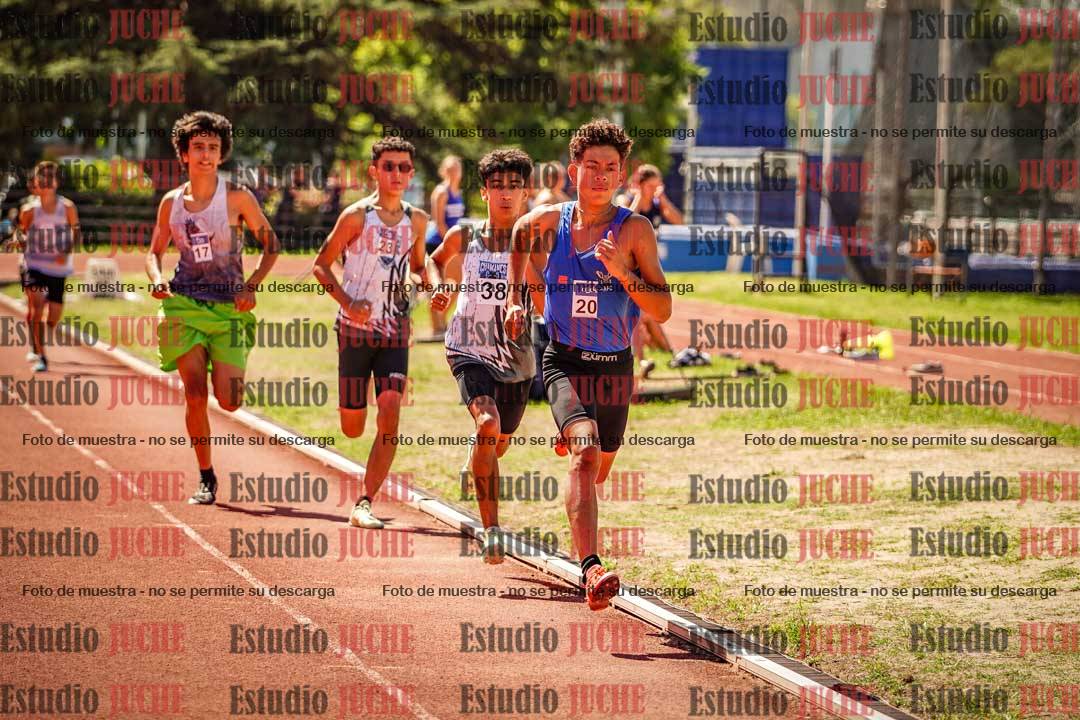 Fotos de los 600 m llanos de varones