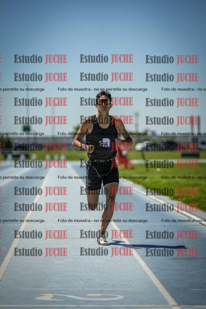Fotos de los 800 m llanos de varones