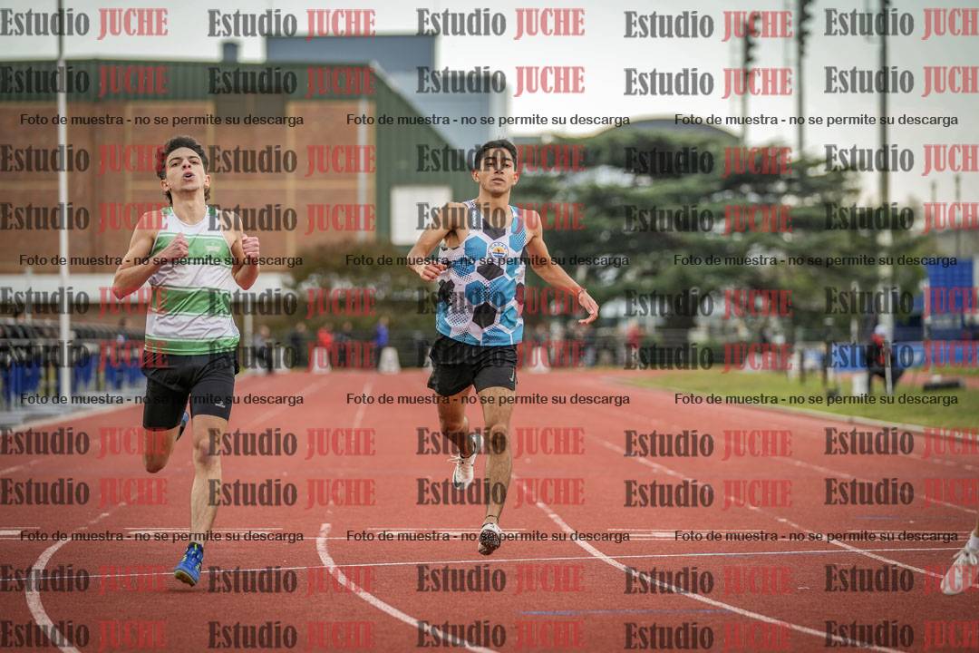 Fotos de los 400 m llanos de varones