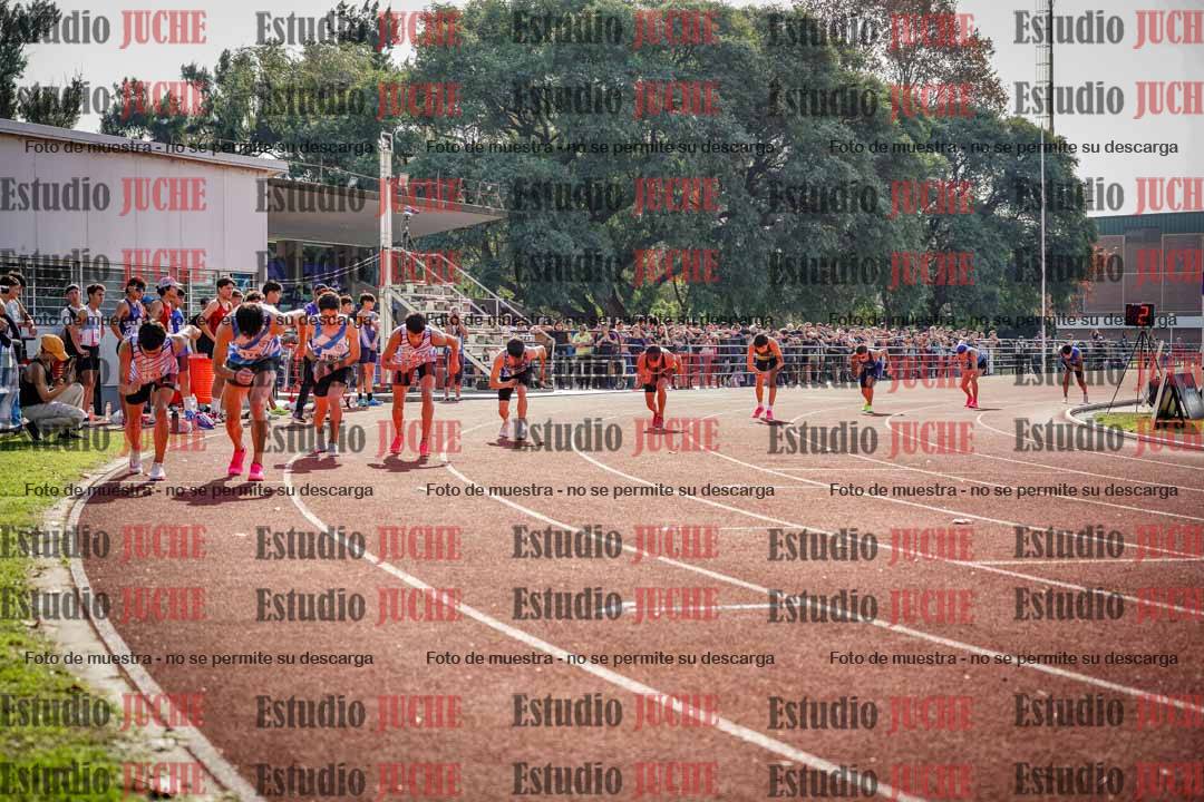 Fotos de los 800 m llanos de varones