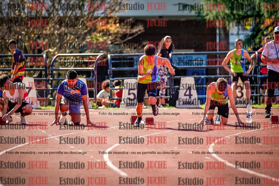 Fotos de los 100 m llanos de varones
