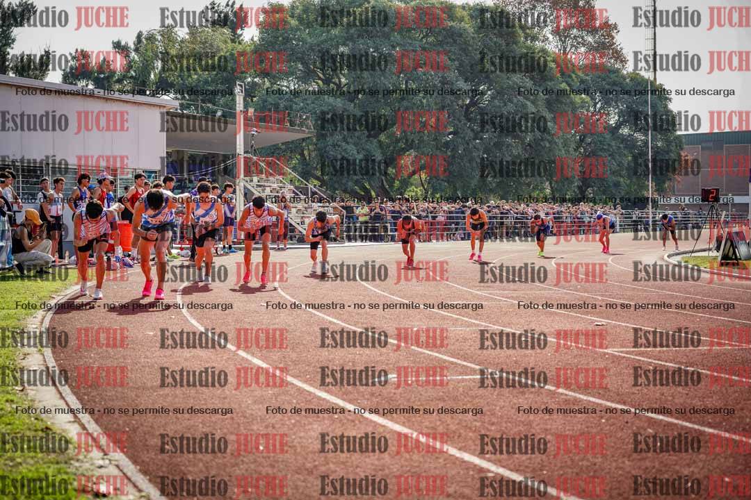 Fotos de los 800 m llanos de varones