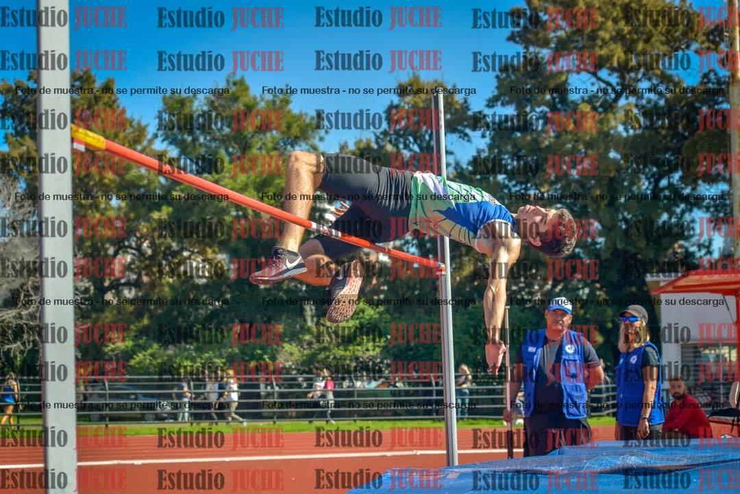 Fotos del salto en alto - grupo 2