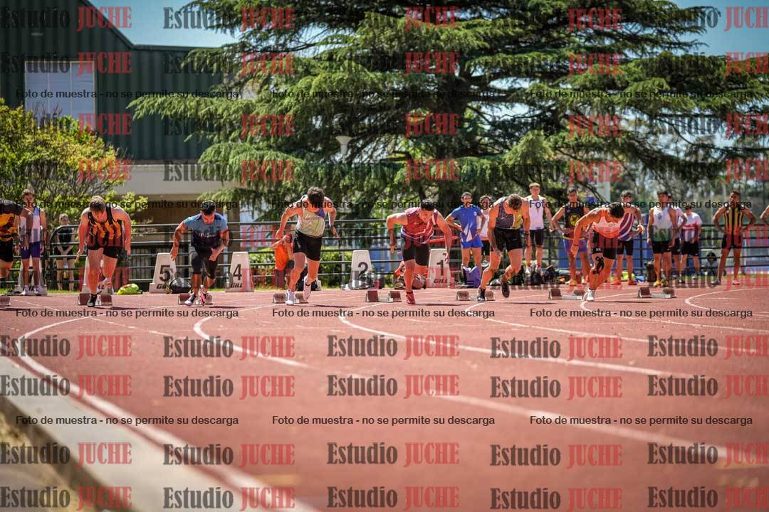 Fotos de los 100 m llanos de varones