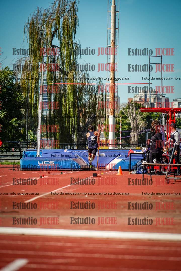 Fotos del salto con garrocha de varones - decatlón 8