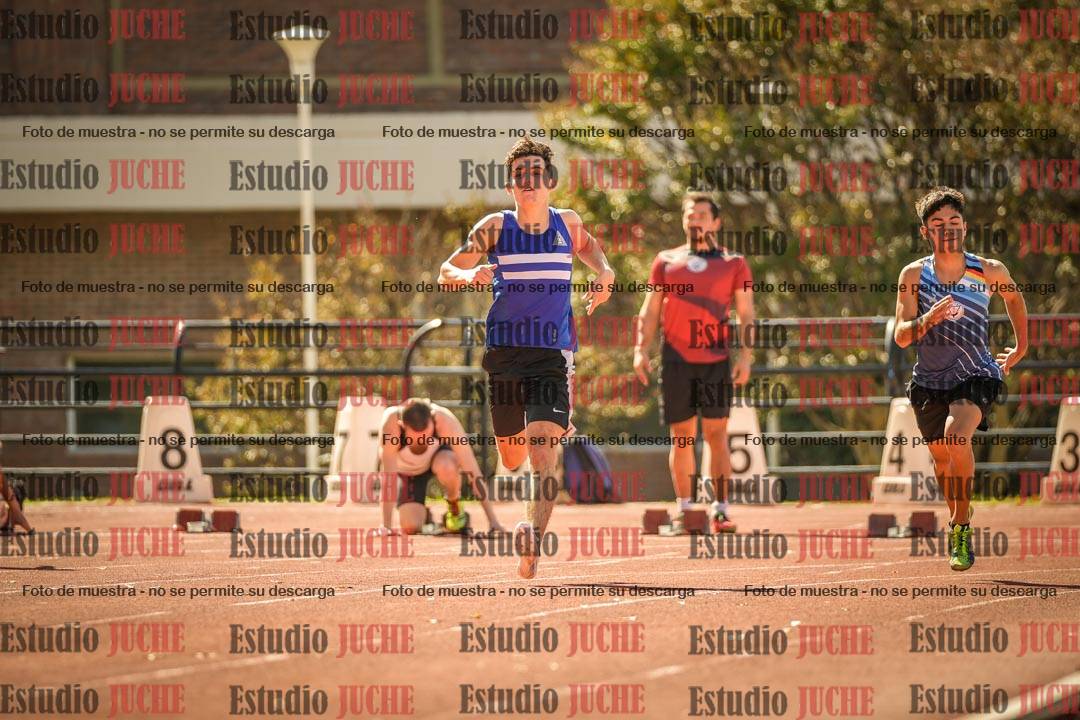 Fotos de los 100 m llanos de varones