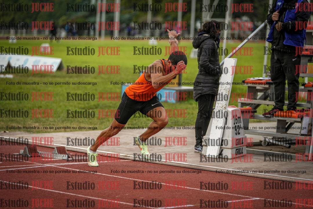 Fotos de los 400 m llanos de varones