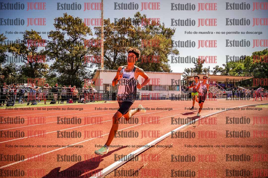 Fotos de los 600 m llanos de varones