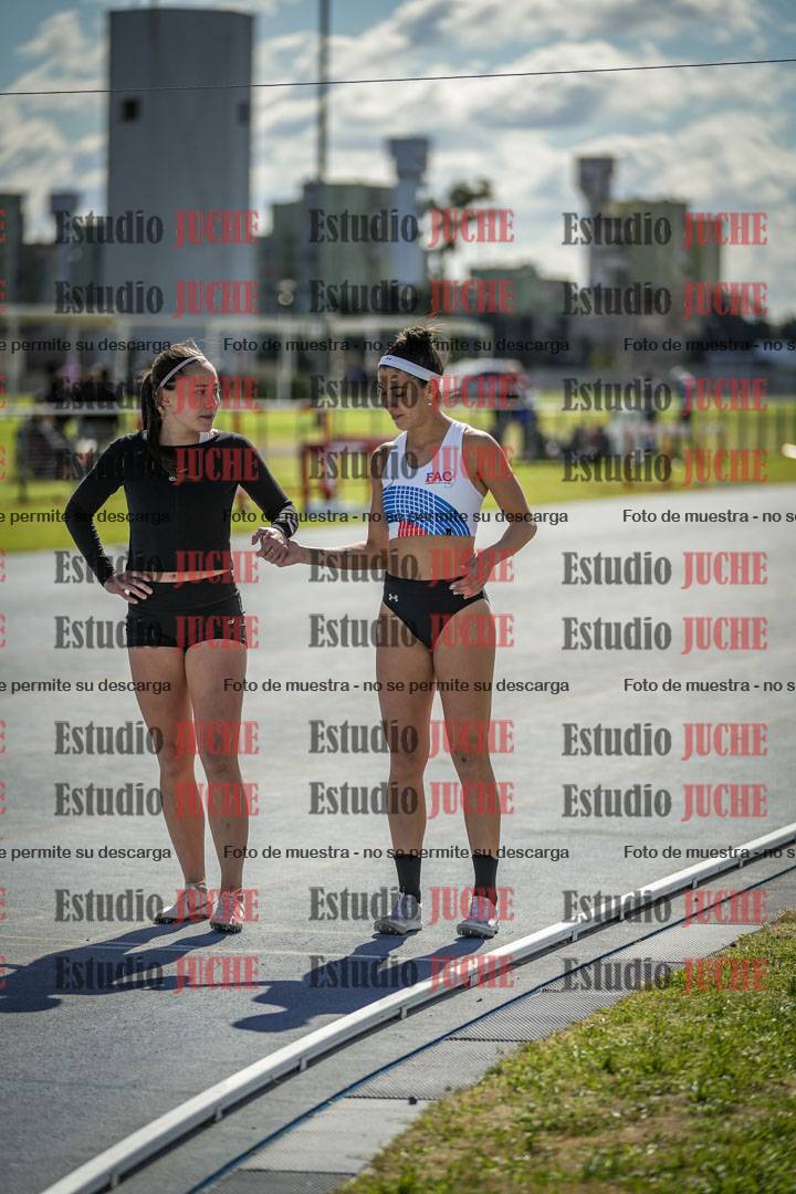 Fotos de los 800 m llanos de mujeres - heptatlón 7