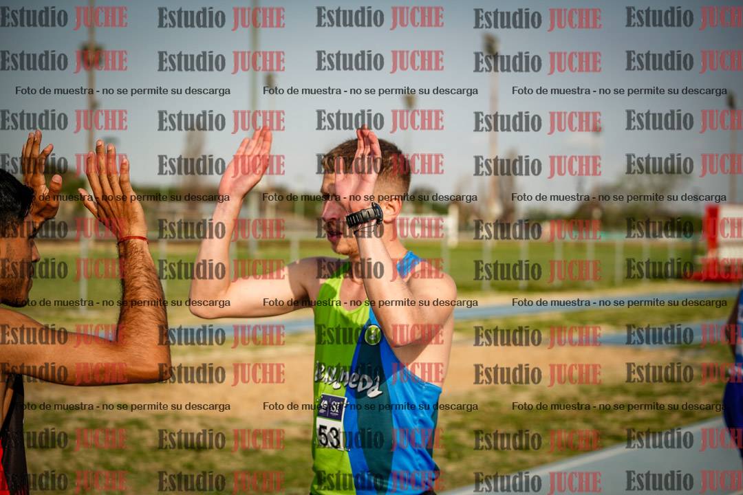 Fotos de los 3000 m llanos de varones
