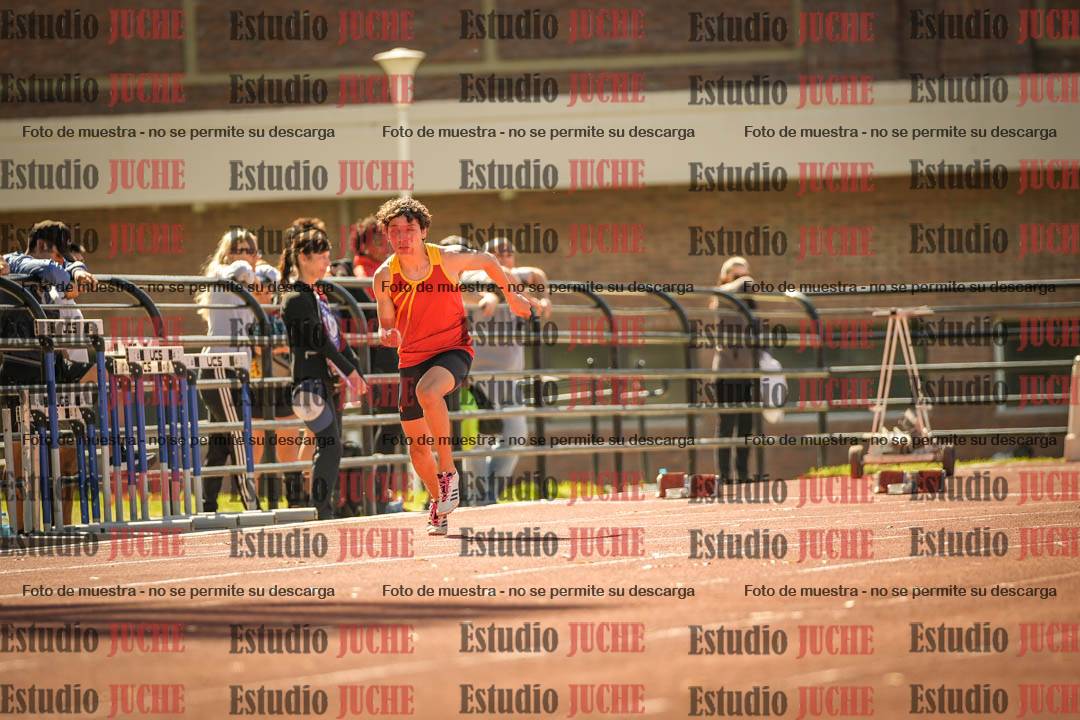 Fotos de los 100 m llanos de varones