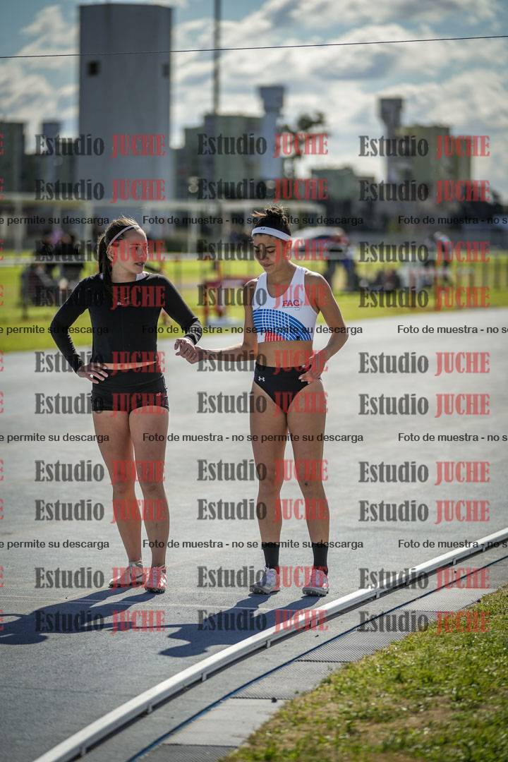 Fotos de los 800 m llanos de mujeres - heptatlón 7