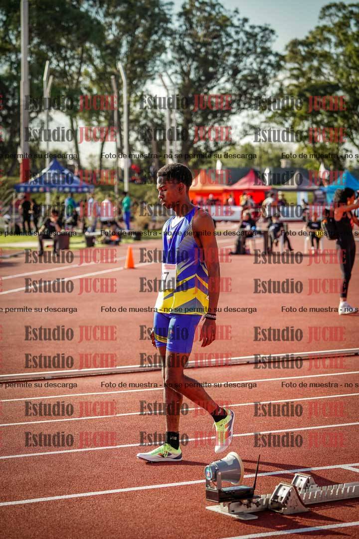 Fotos de los 400 m con vallas de varones