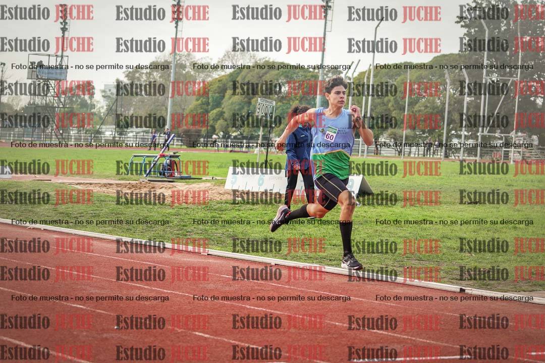Fotos de los 600 m llanos de varones
