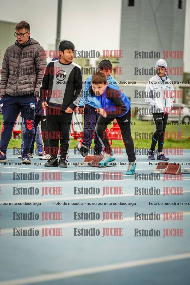 Fotos de los 50 m llanos de varones - U12