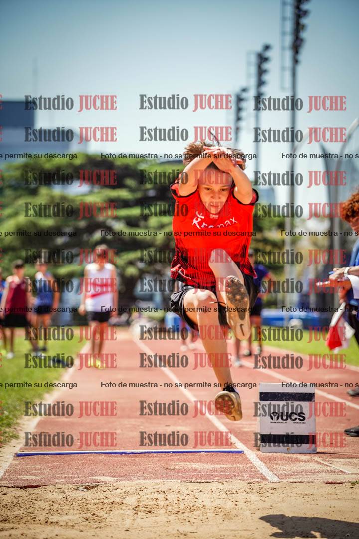 Fotos del salto en largo de varones - (incluye octatlón)