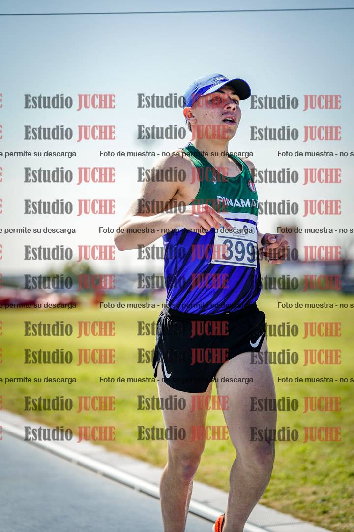 Fotos de los 2000 m con obstáculos de varones