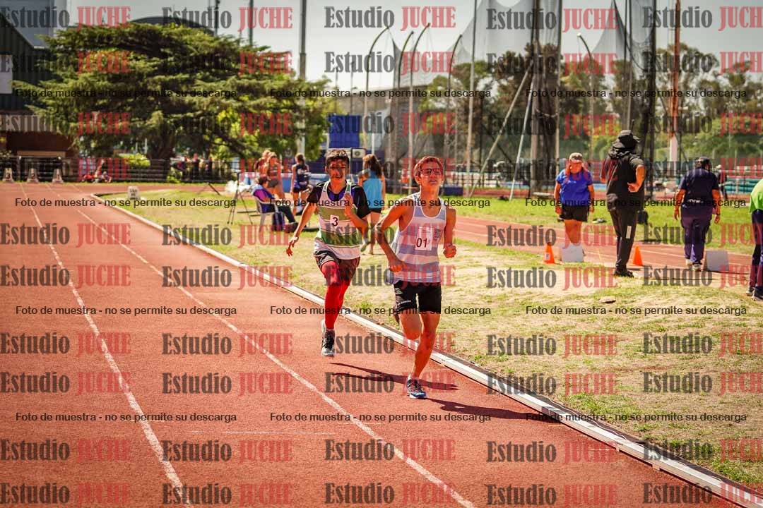 Fotos de los 600 m llanos de varones