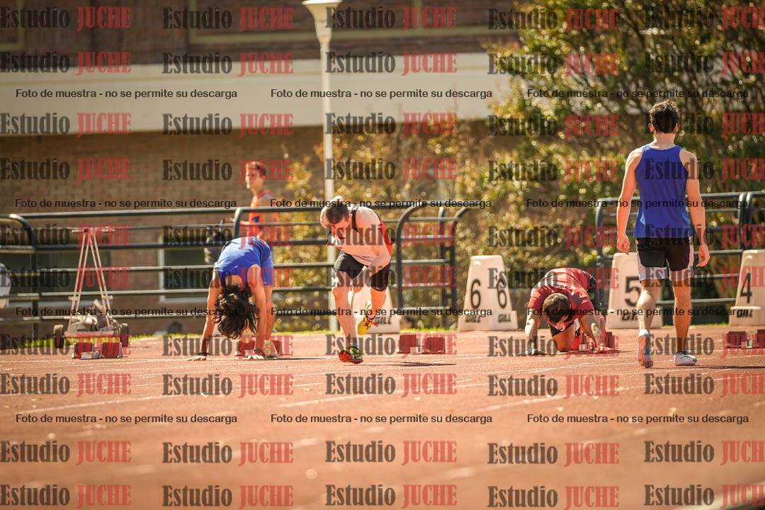 Fotos de los 100 m llanos de varones