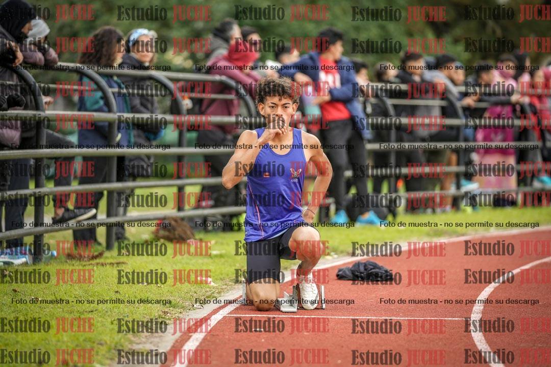 Fotos de los 400 m llanos de varones
