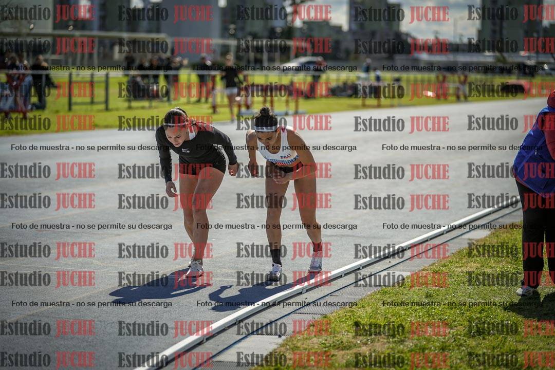 Fotos de los 800 m llanos de mujeres - heptatlón 7