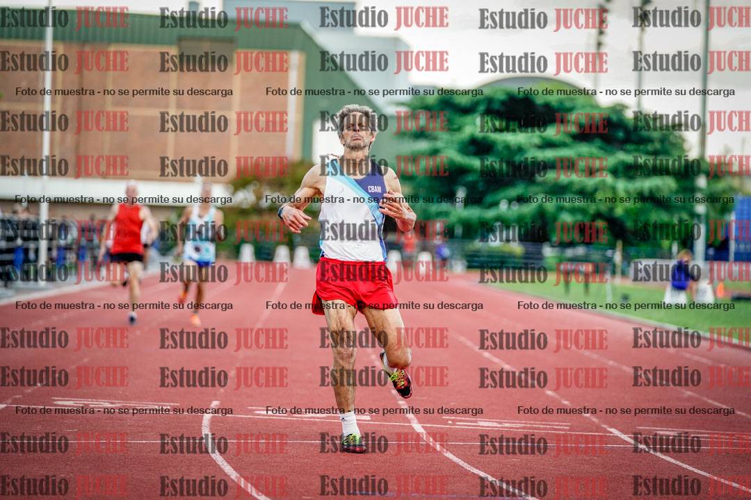 Fotos de los 400 m llanos de varones