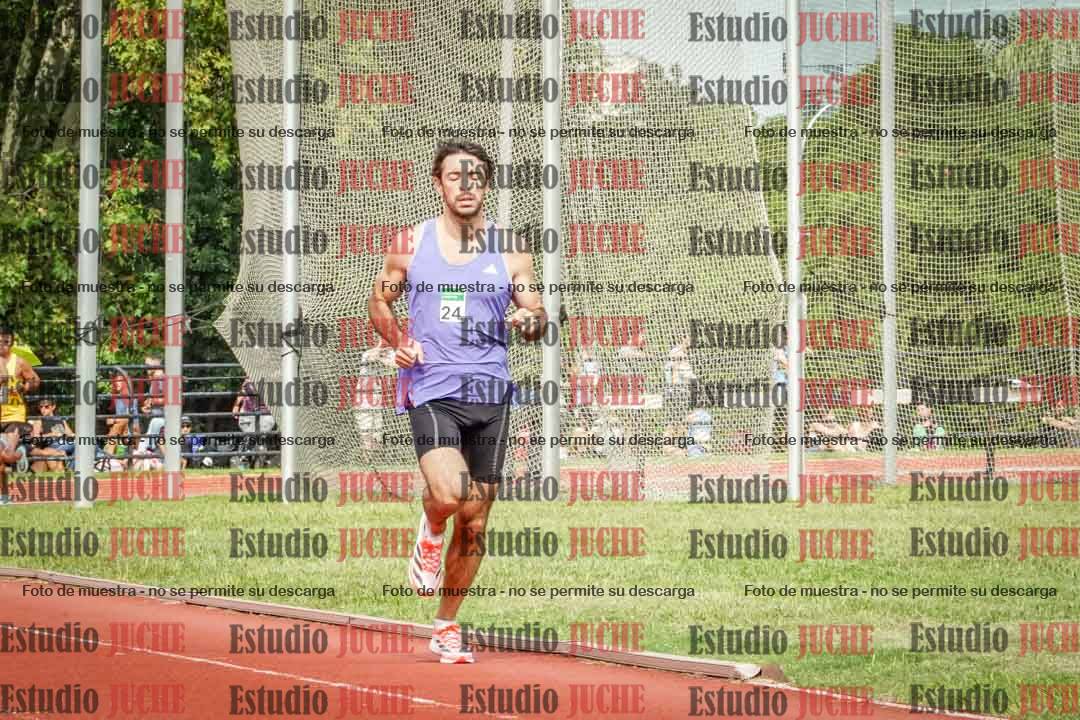 Fotos de los 3000 m llanos de varones