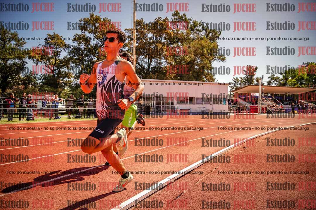 Fotos de los 600 m llanos de varones