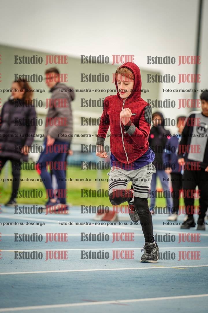 Fotos de los 50 m llanos de varones - U12
