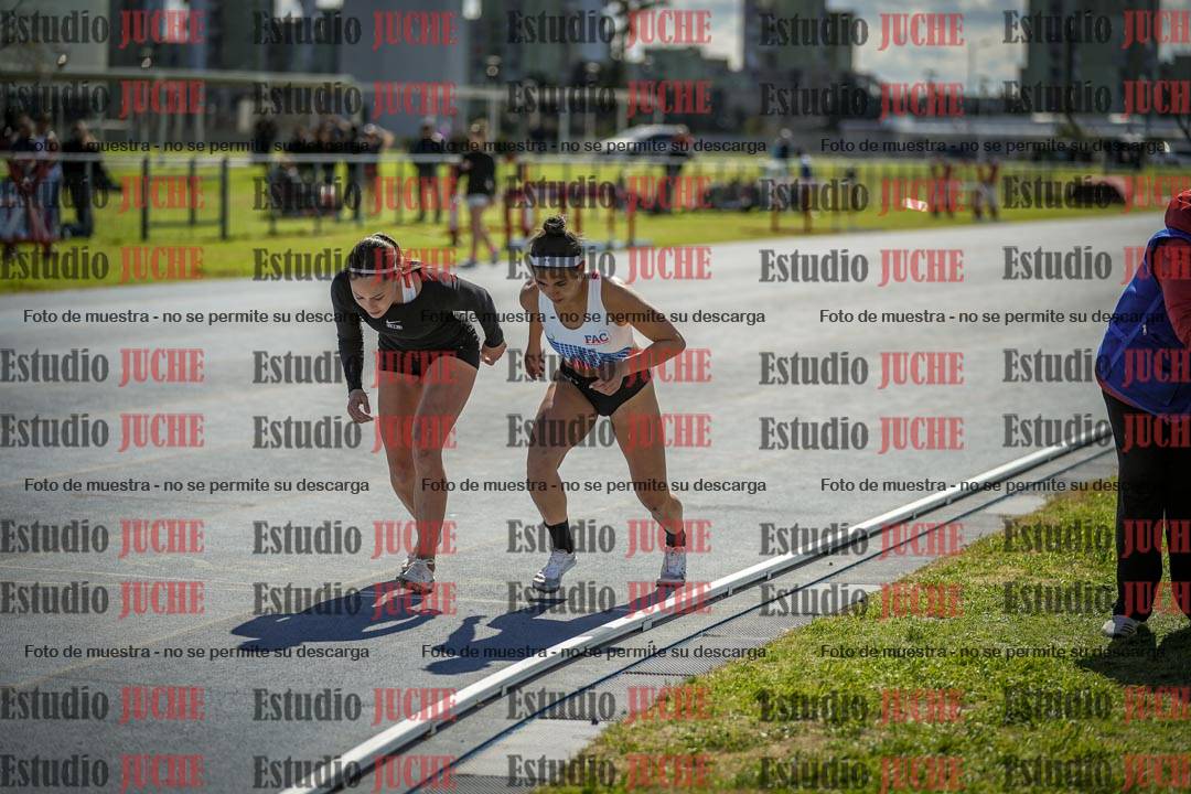 Fotos de los 800 m llanos de mujeres - heptatlón 7