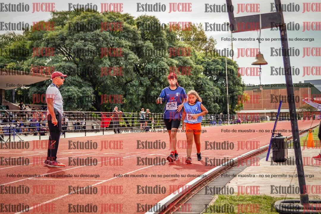 Fotos de la marcha de mujeres y varones