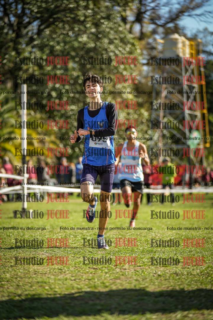 Fotos de la llegada del cross de 6000 m