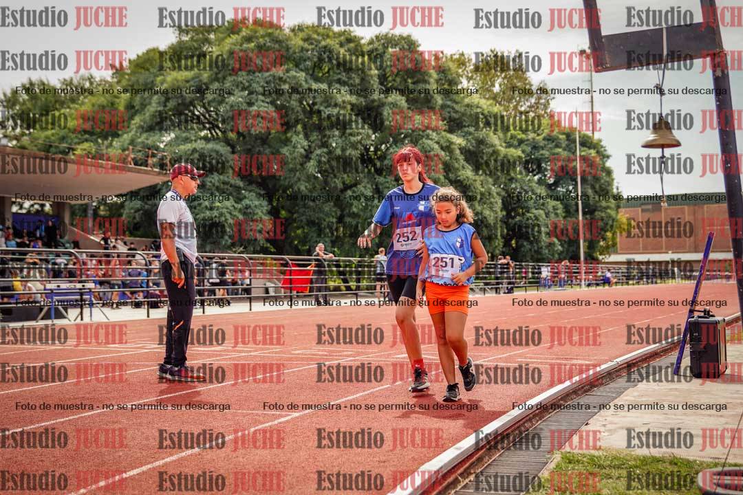 Fotos de la marcha de mujeres y varones