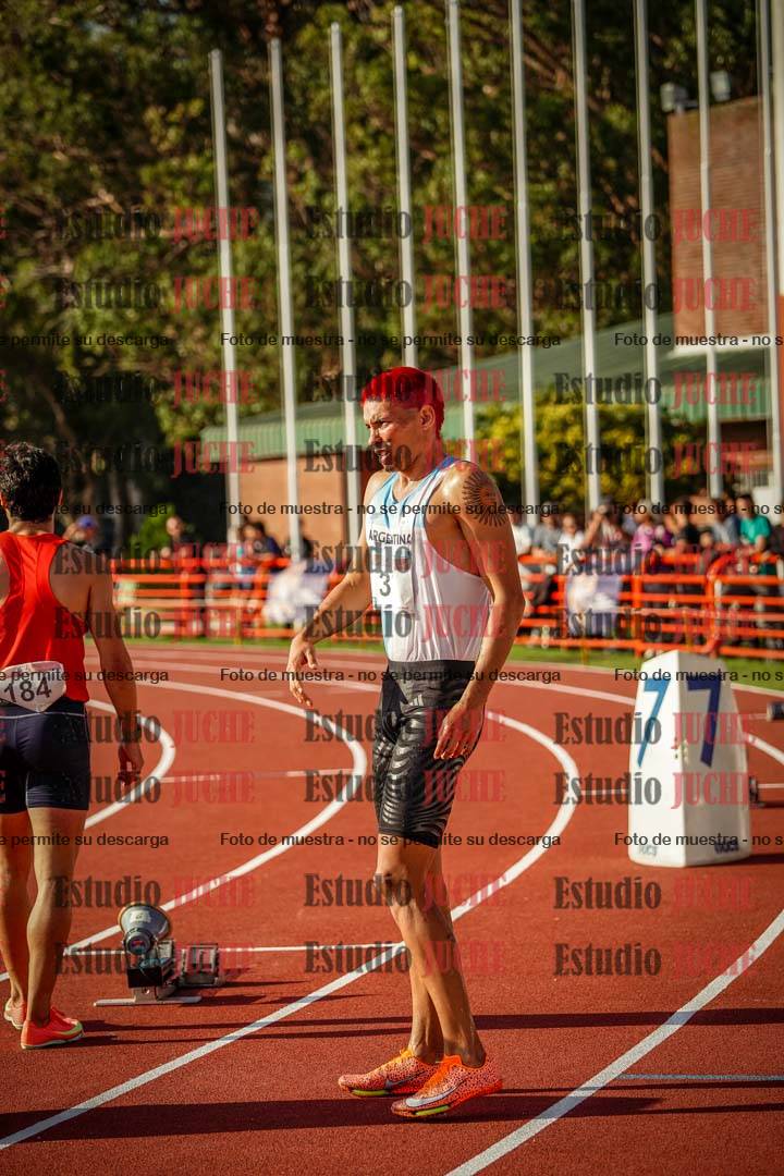 Fotos de los 400 m con vallas de varones