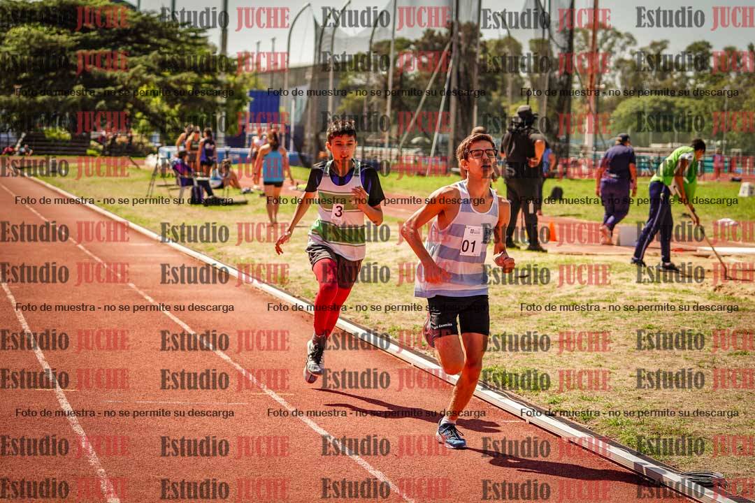Fotos de los 600 m llanos de varones