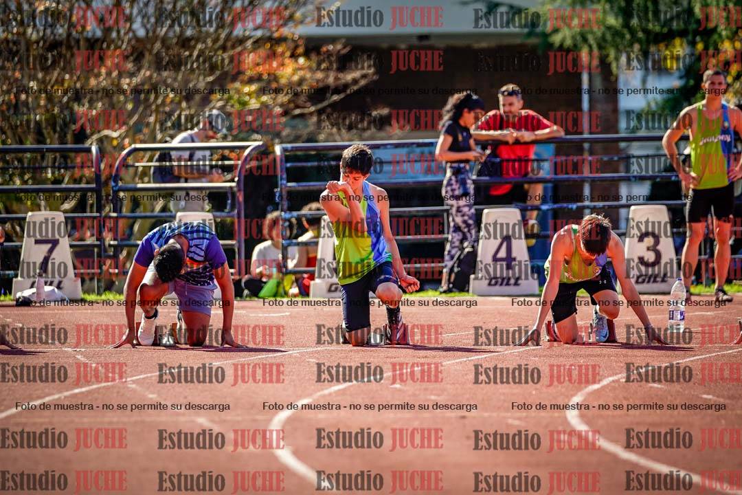 Fotos de los 100 m llanos de varones