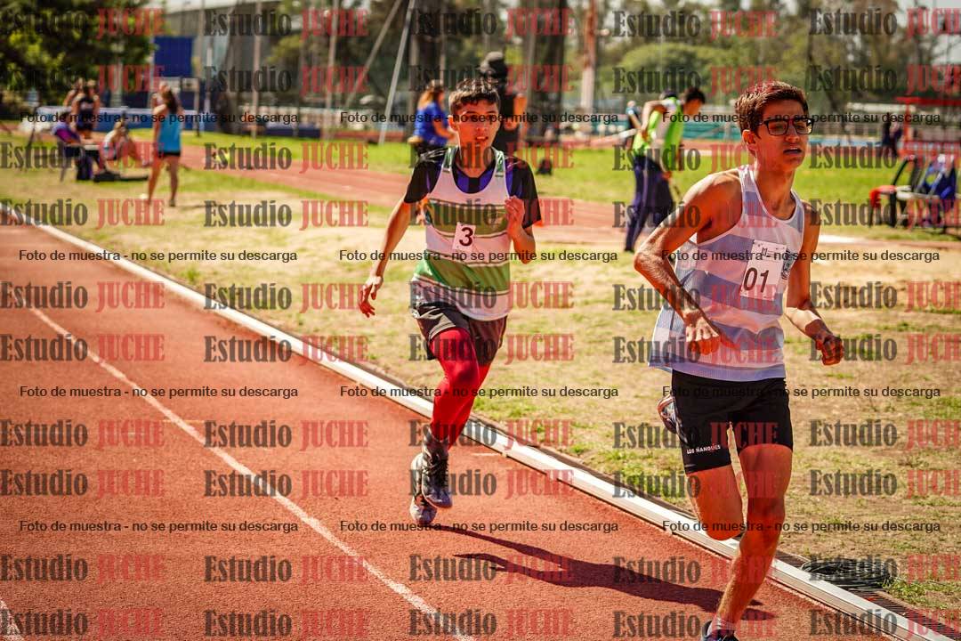Fotos de los 600 m llanos de varones