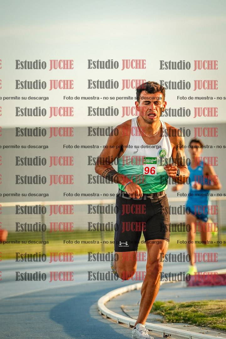 Fotos de los 3000 m llanos de varones