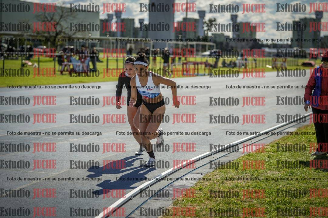 Fotos de los 800 m llanos de mujeres - heptatlón 7