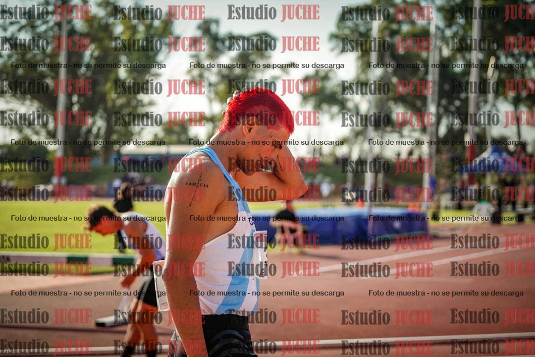 Fotos de los 400 m con vallas de varones