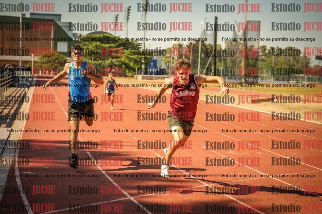 Fotos de los 200 m llanos de varones