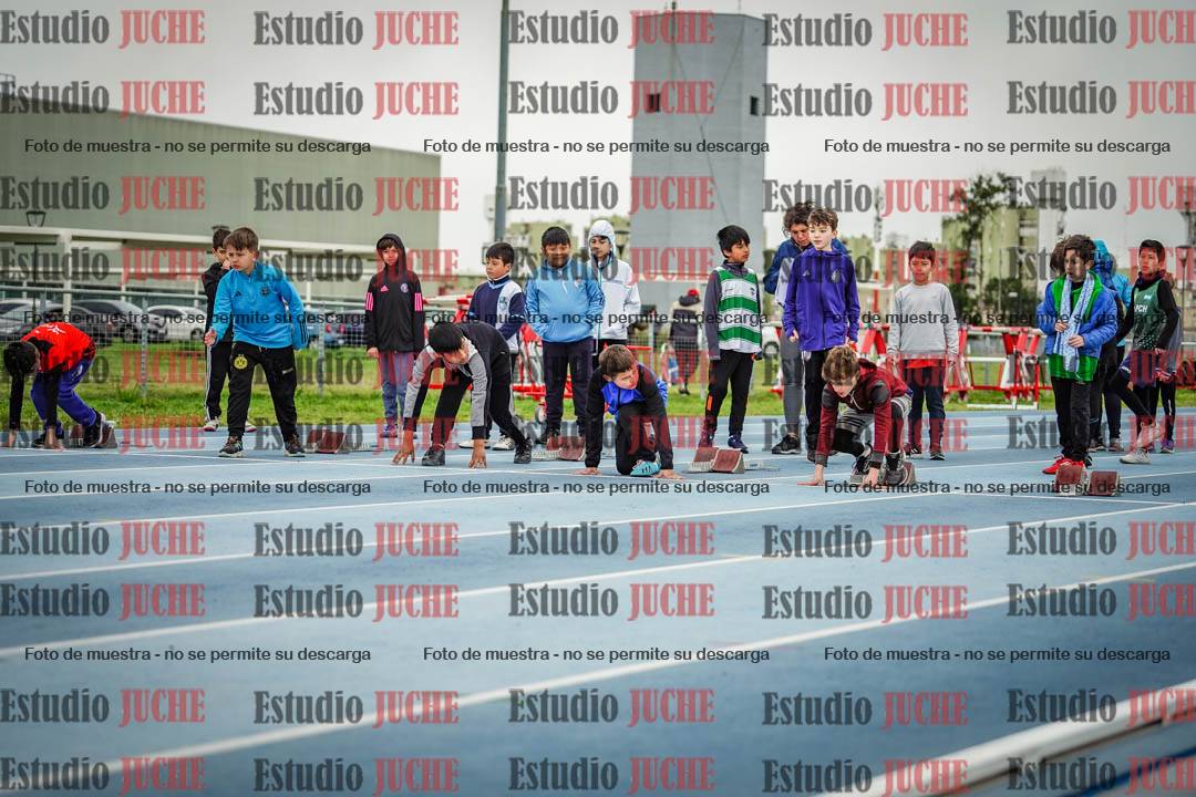 Fotos de los 50 m llanos de varones - U12