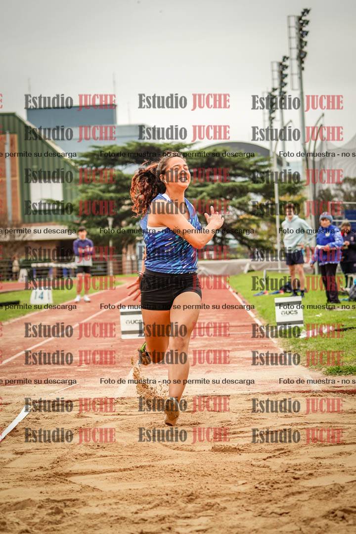 Fotos del salto triple de mujeres y varones - todas las tablas
