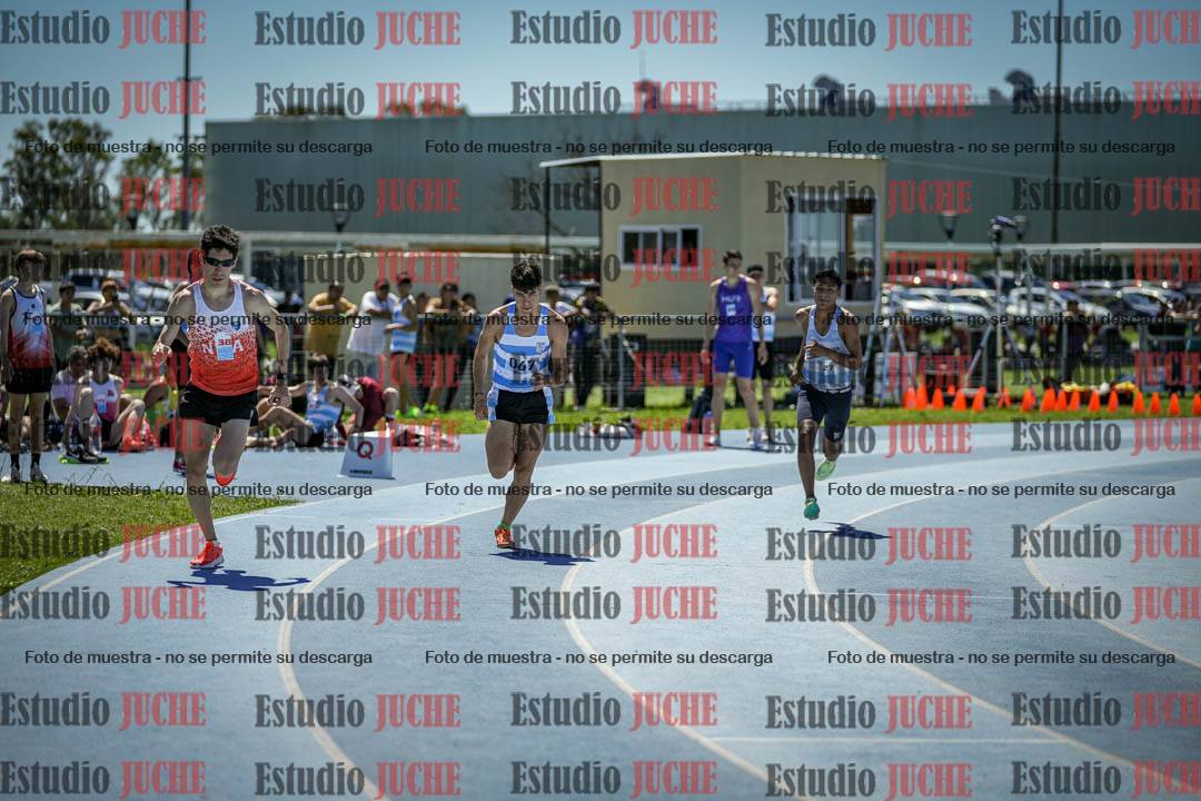 Fotos de los 800 m llanos de varones