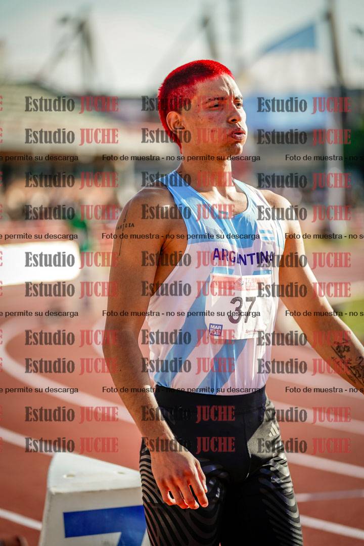 Fotos de los 400 m con vallas de varones