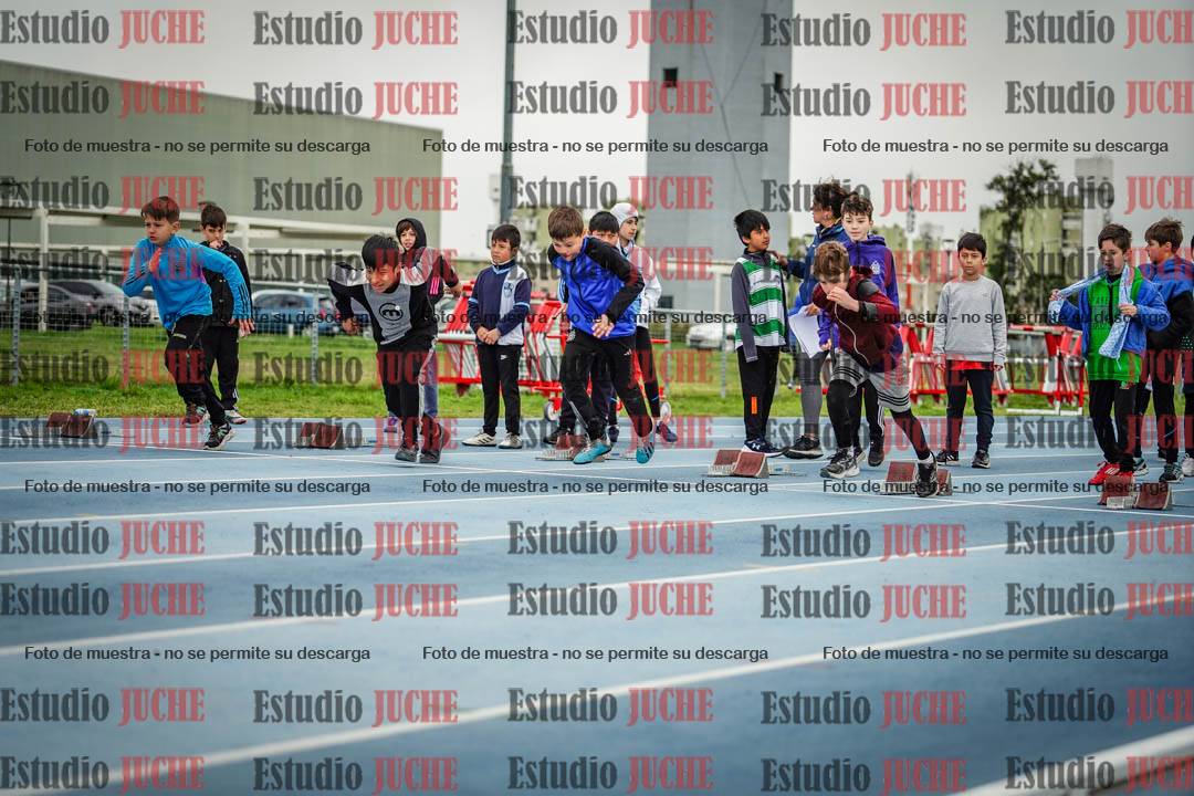 Fotos de los 50 m llanos de varones - U12