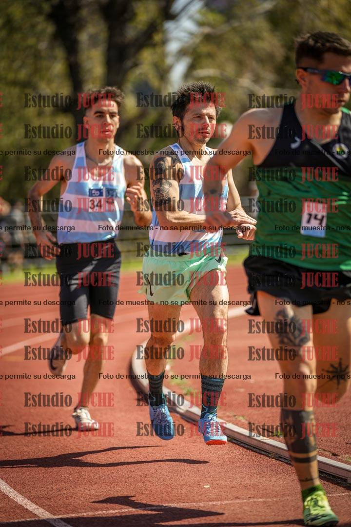 Fotos de los 1500 m llanos de varones