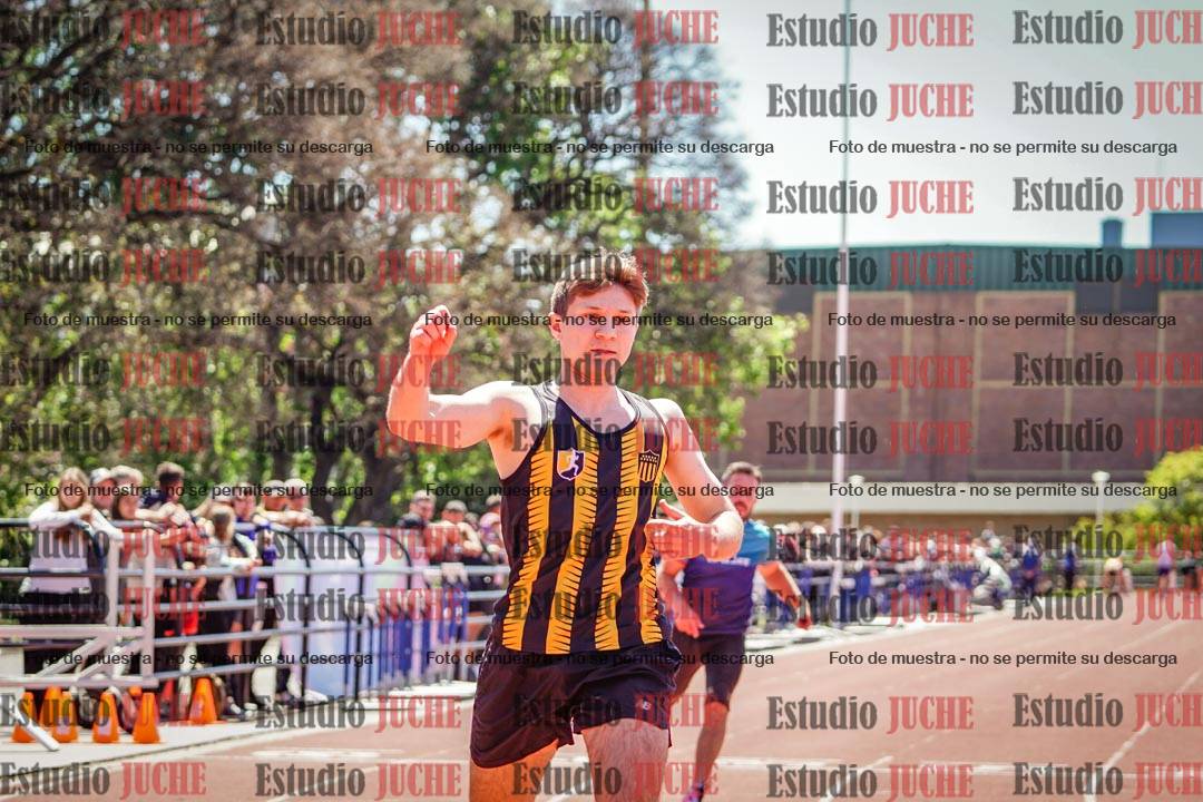 Fotos de los 100 m llanos de varones