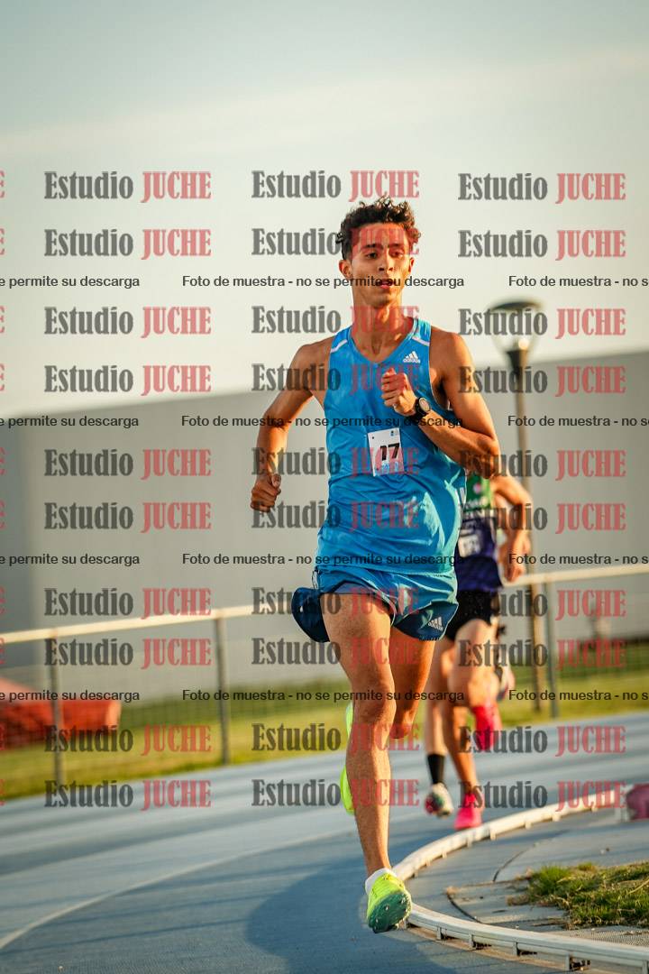 Fotos de los 3000 m llanos de varones